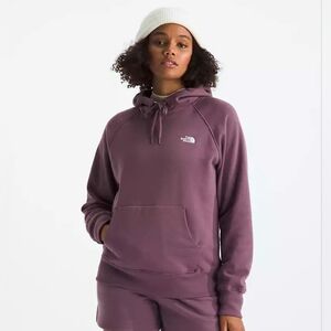 The North Face Women's Evolution Hoodie in Midnight Mauve